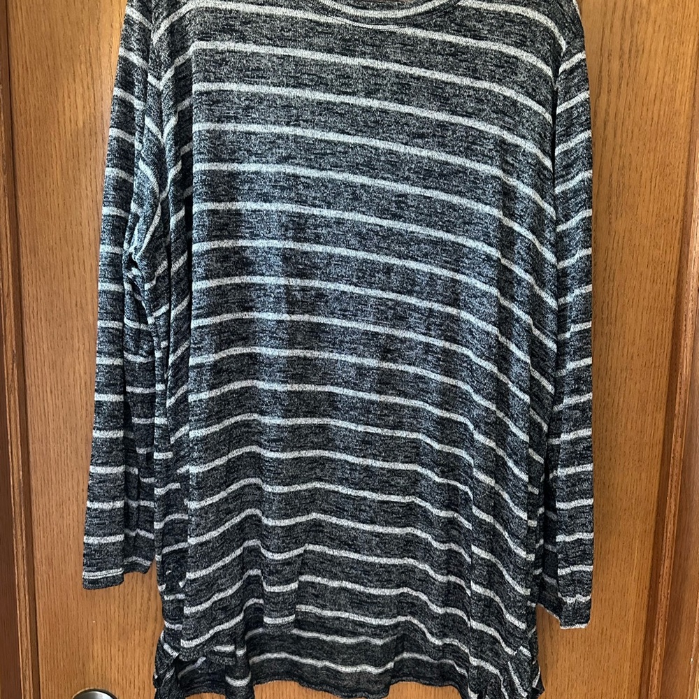 Maurices Gray Striped Tunic Top